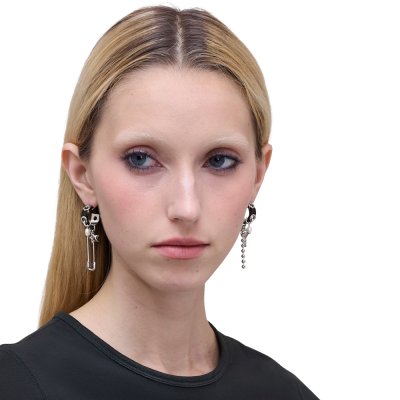 THE PUNK BEAUTY CHARM EARRINGS